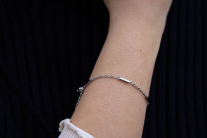 Bar bracelet