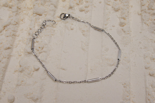 Bar bracelet