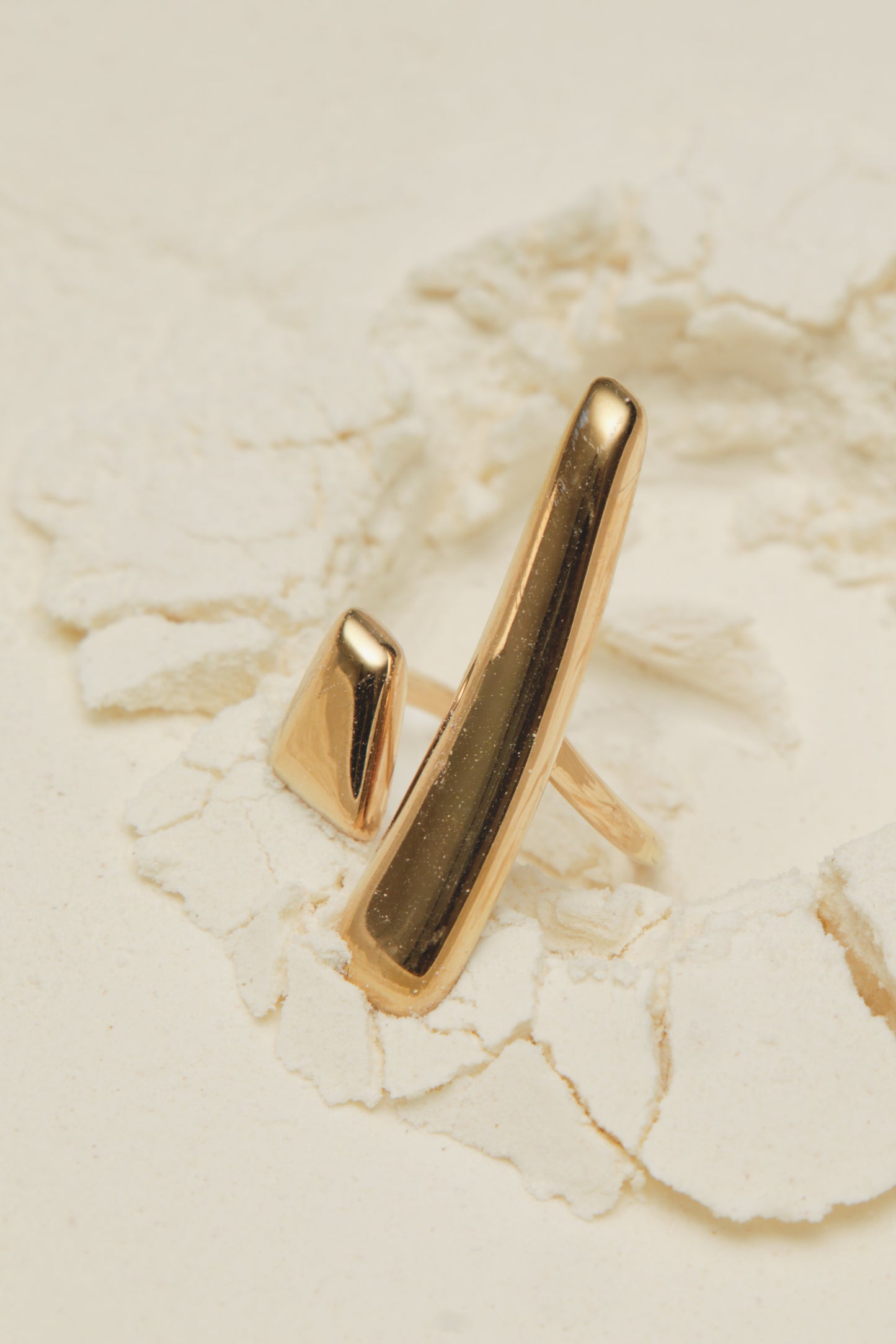 Classy ring