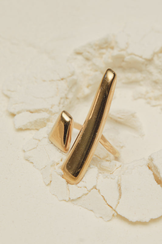Classy ring