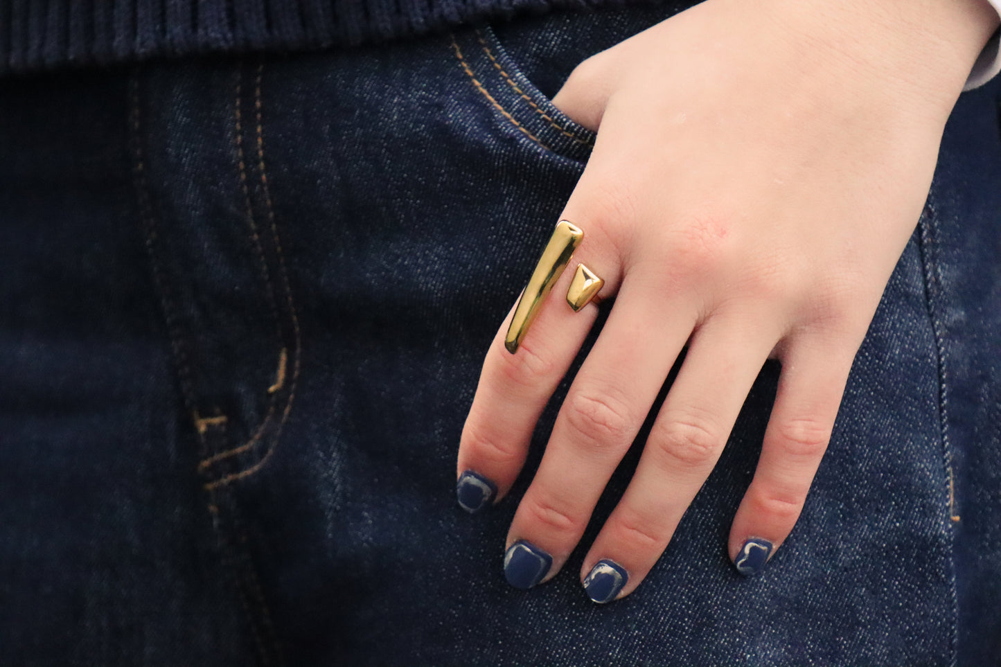 Classy ring