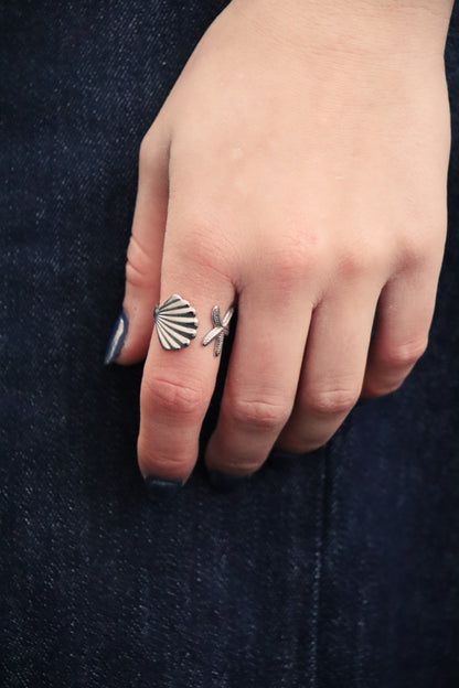 Sea shell ring