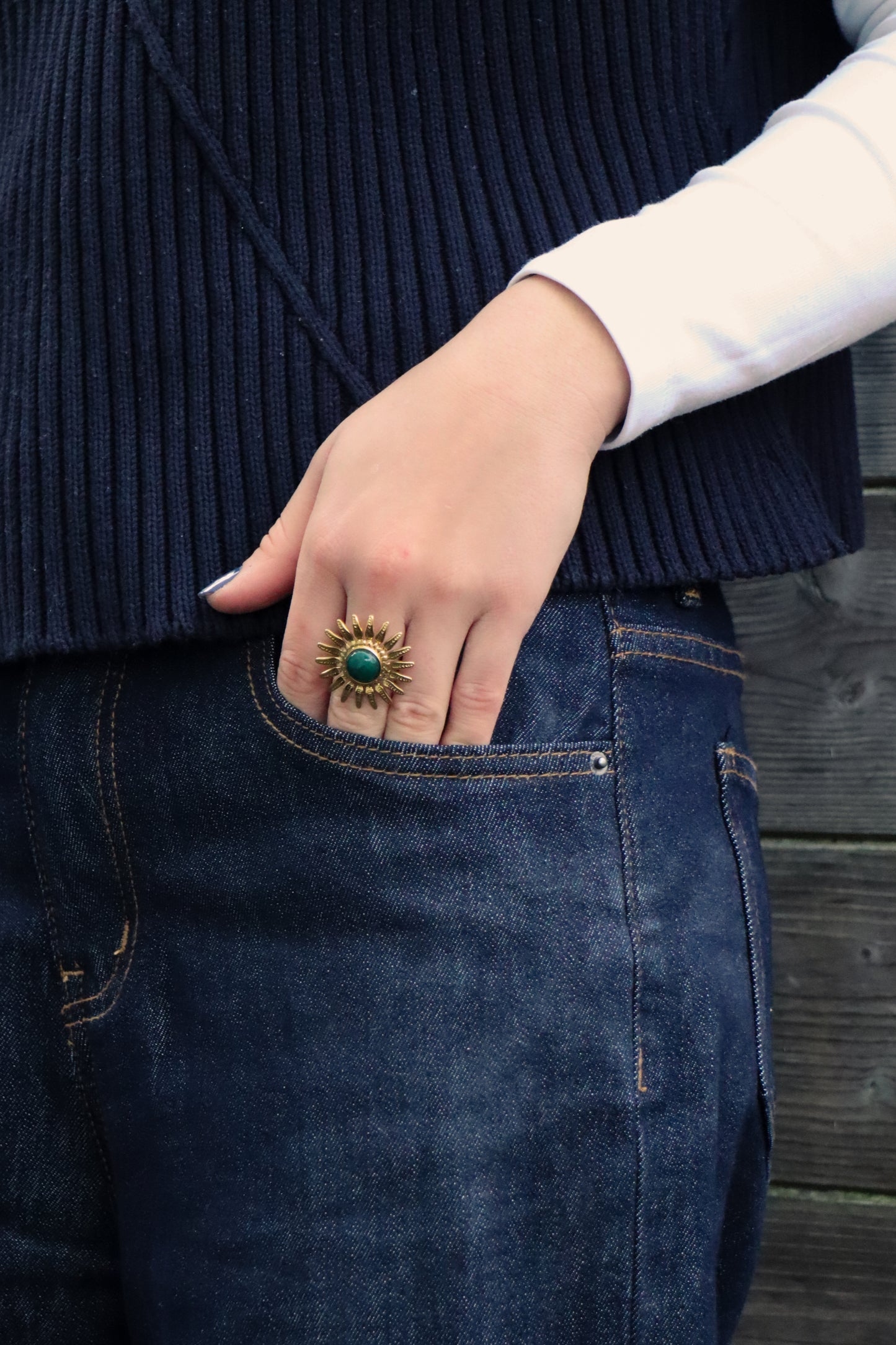 Sun stone ring