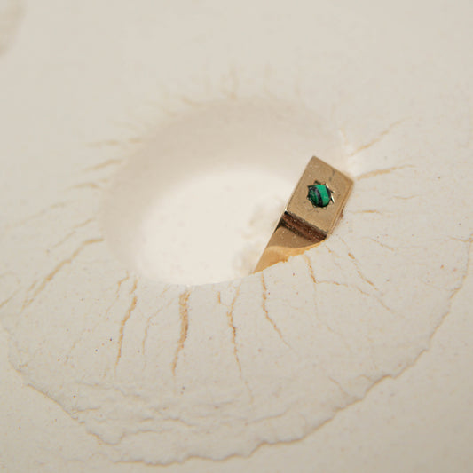 Green star ring
