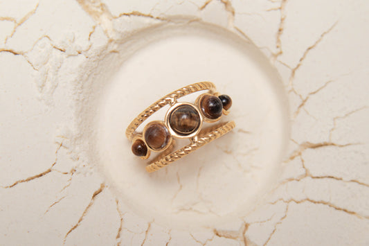 Brown stones ring