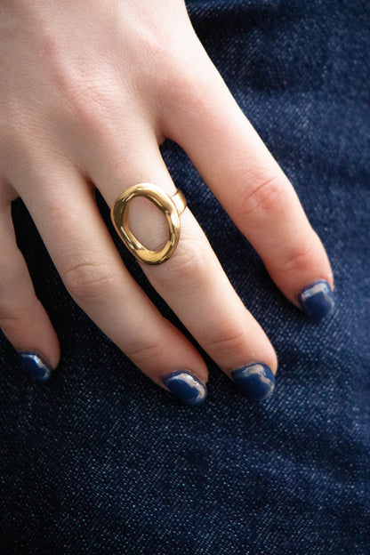 Open oval ring