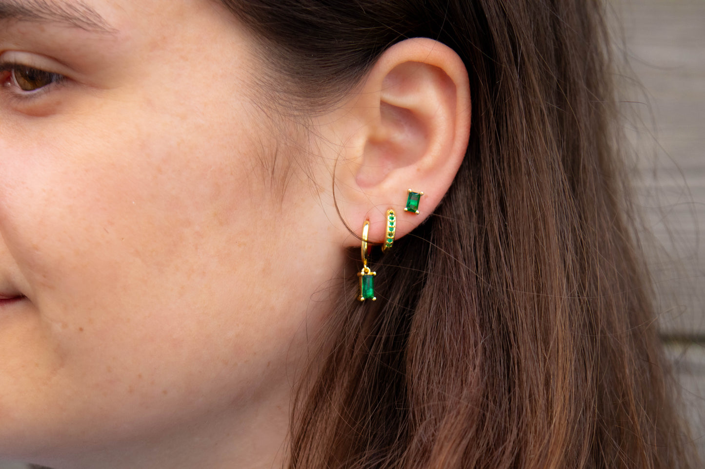 Green earrings set