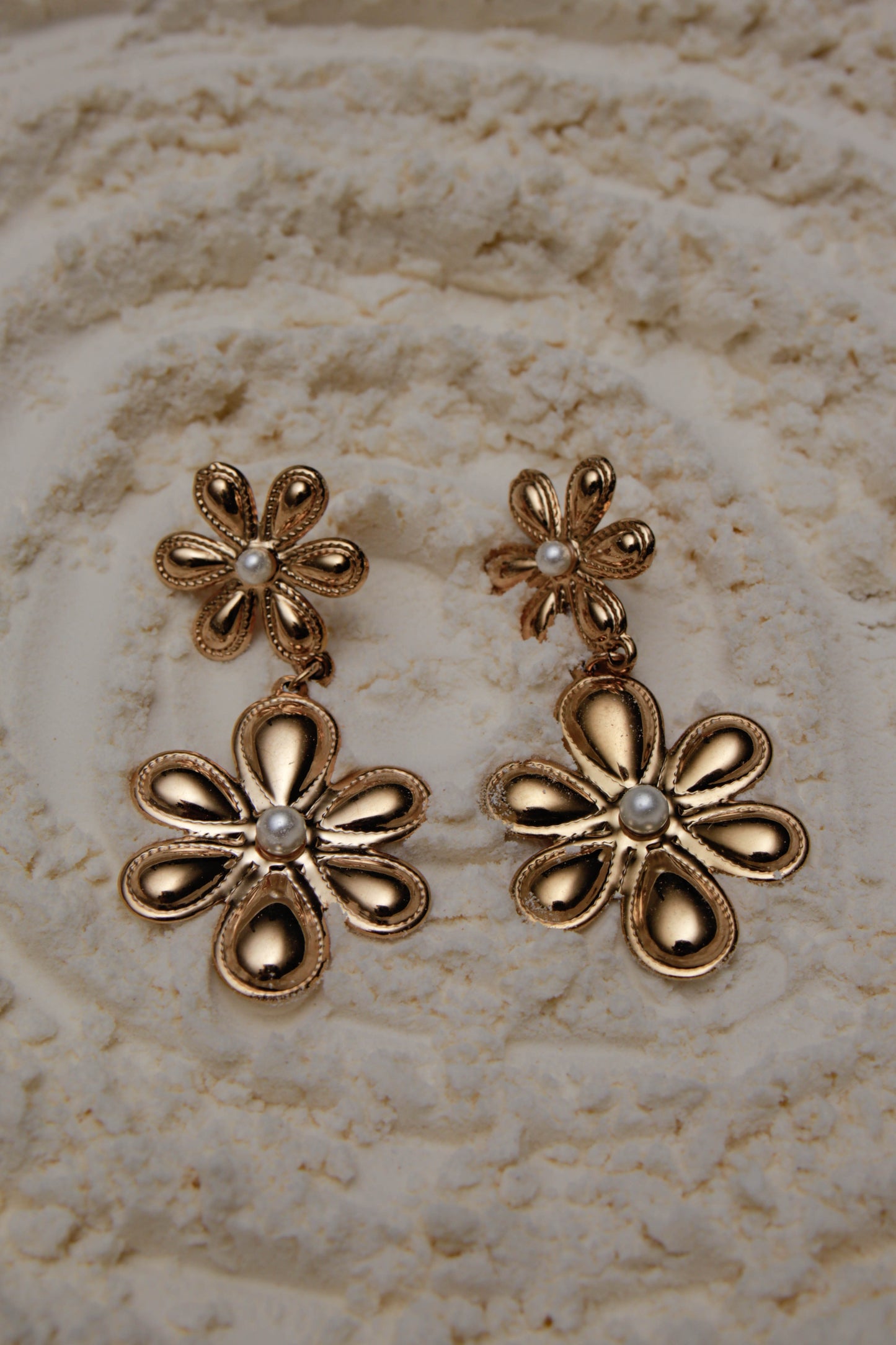 Chuncky flower earrings